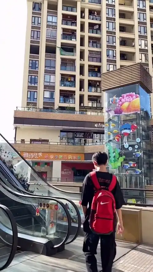 大哥词穷大哥没文化但大哥爱你
