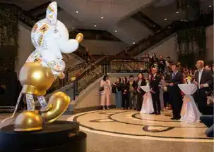 与迪士尼首度合作文创产品上博举办第三次奇妙之夜活动
