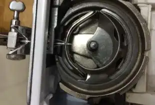 缝纫机的底线勾不上来怎么办
