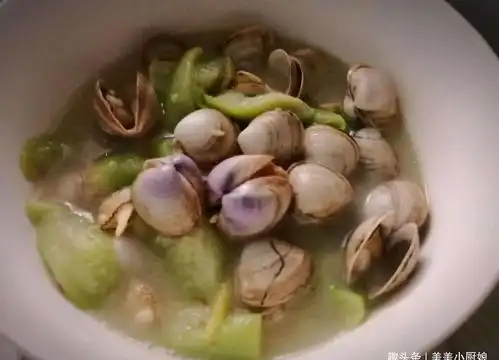 丝瓜新吃法,味道鲜美,做法也简单,一起来看看吧蛤蜊
