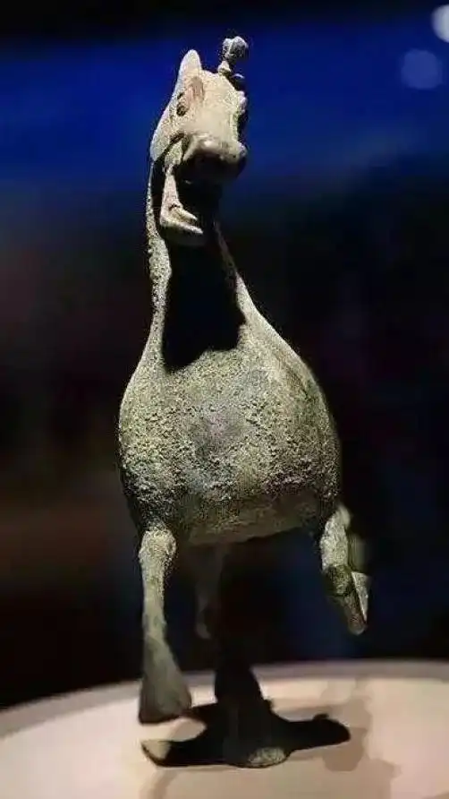 马踏飞燕在邮票上为什么没有正面
