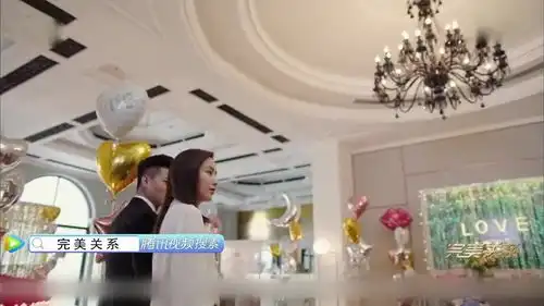 完美关系师兄的表白阵仗好大,江达琳的表情怎么这么尴尬
