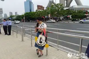 世界最大迪士尼商店沪上开业99商品全球独家发售
